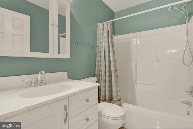 11 BANCROFT ST, Taneytown, MD 21787