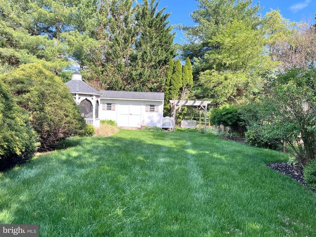 11 BANCROFT ST, Taneytown, MD 21787