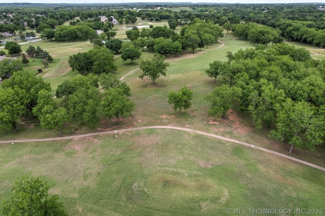 2966 W Berwick Street, Claremore, OK 74017