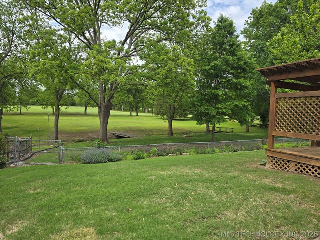2966 W Berwick Street, Claremore, OK 74017