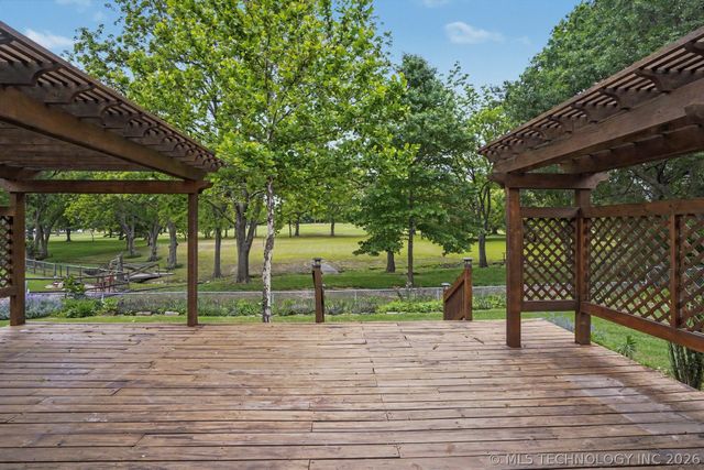 2966 W Berwick Street, Claremore, OK 74017