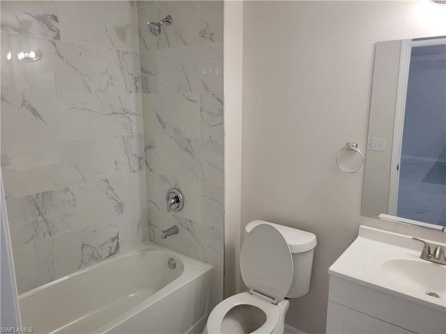 3229 SW 15th PL, Cape Coral, FL 33914