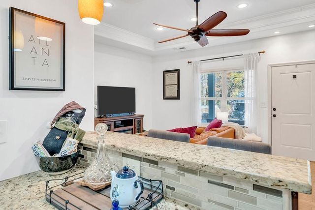 99 Griggs SW Street, Marietta, GA 30064