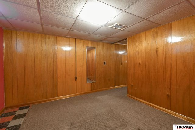 4221 N 11 Street, Lincoln, NE 68521