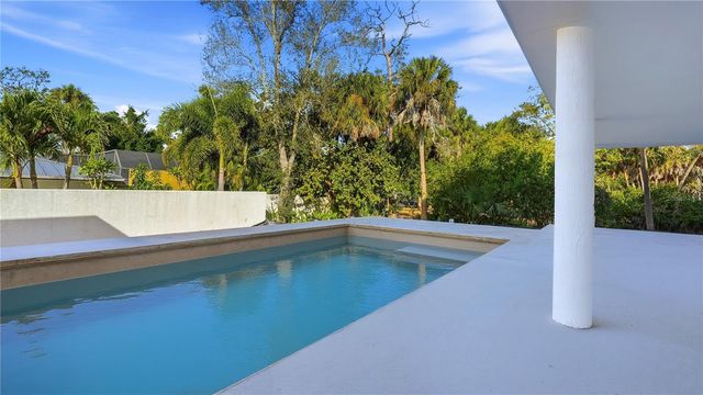 359 N SHORE DRIVE, Sarasota, FL 34234
