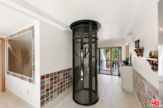 231 Loma Metisse Road, Malibu, CA 90265