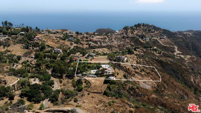 231 Loma Metisse Road, Malibu, CA 90265