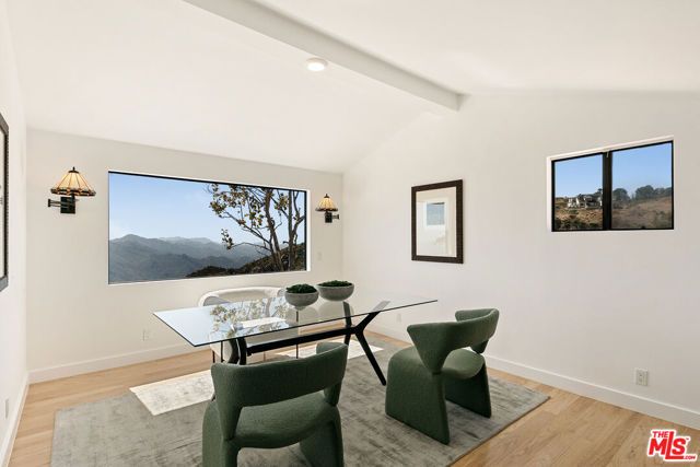 231 Loma Metisse Road, Malibu, CA 90265