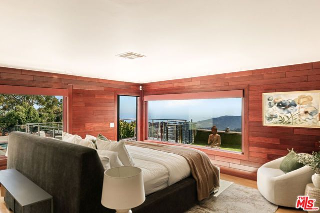 231 Loma Metisse Road, Malibu, CA 90265