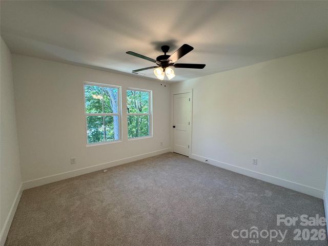 1000 Dale Avenue, Charlotte, NC 28216