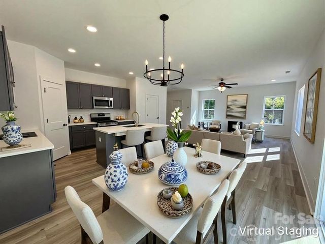 1000 Dale Avenue, Charlotte, NC 28216