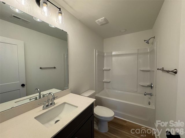 1000 Dale Avenue, Charlotte, NC 28216