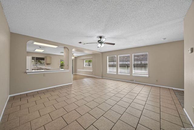 916 ABERCORN, Schertz, TX 78154