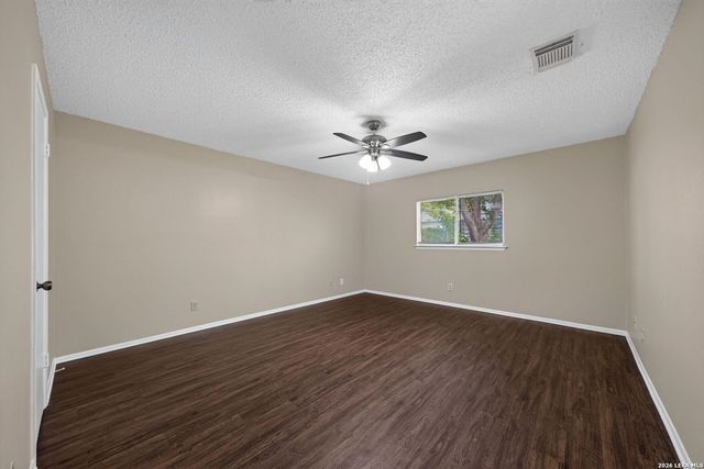 916 ABERCORN, Schertz, TX 78154