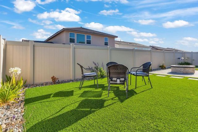 18100 Tableau, Saugus, CA 91350