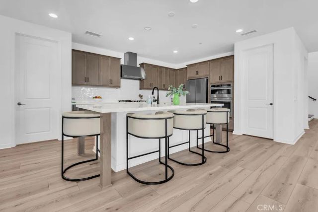 18100 Tableau, Saugus, CA 91350