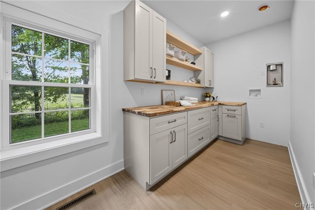 4375 Young Road, Onondaga, NY 13215