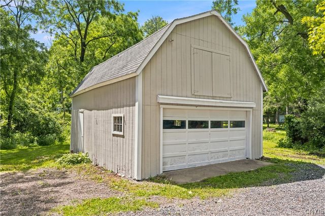 4375 Young Road, Onondaga, NY 13215