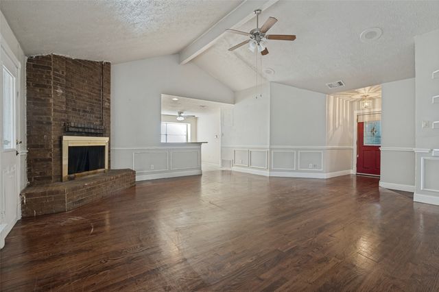 2307 Busch Drive, Arlington, TX 76014