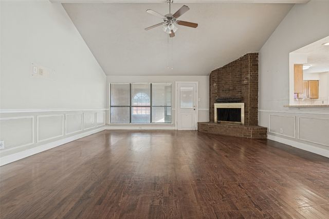 2307 Busch Drive, Arlington, TX 76014