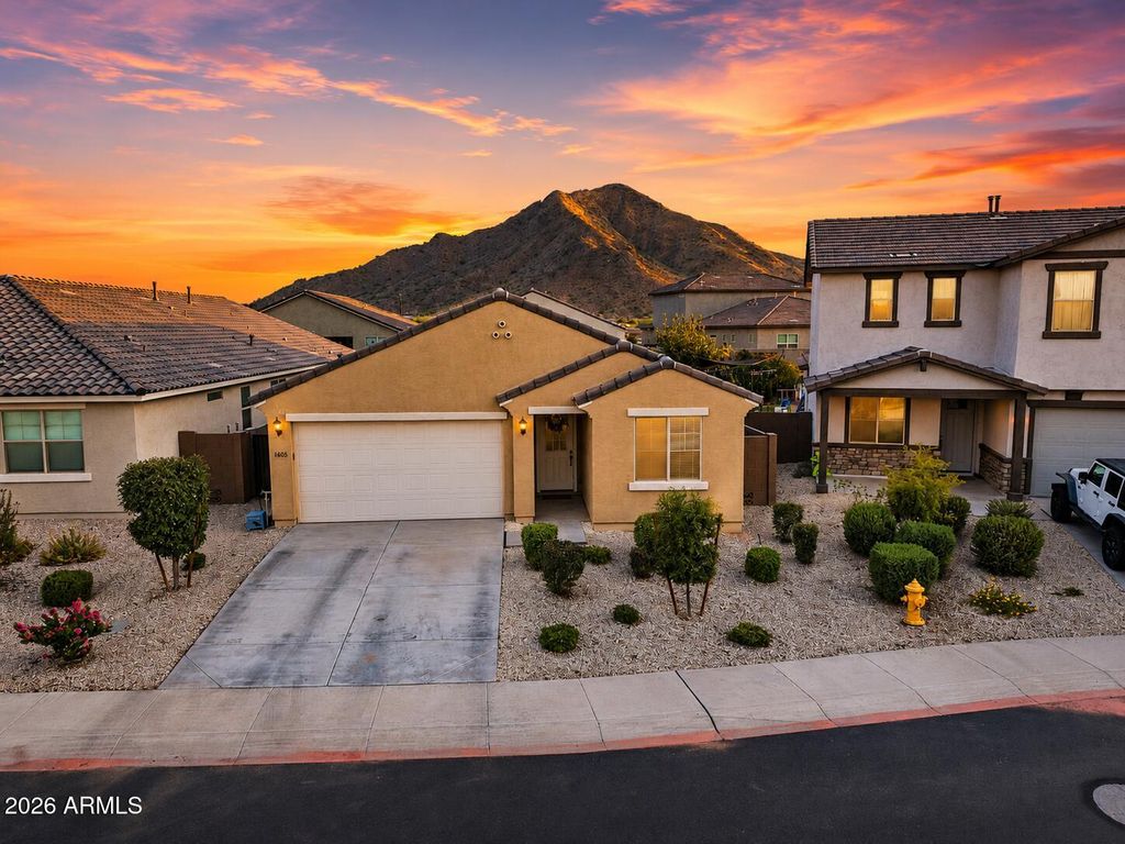 4605 W HAZEL Lane, San Tan Valley, AZ 85144 — photo 2