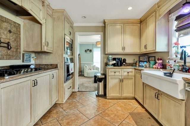 3820 NE Charleston Drive, NE, Cleveland, TN 37312