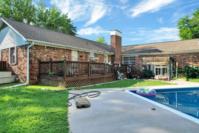 3820 NE Charleston Drive, NE, Cleveland, TN 37312