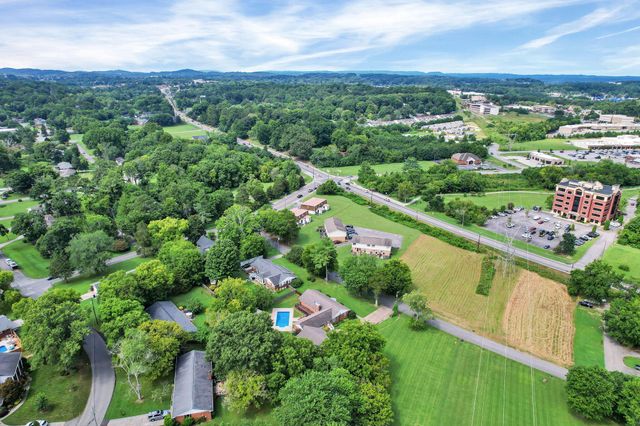 3820 NE Charleston Drive, NE, Cleveland, TN 37312