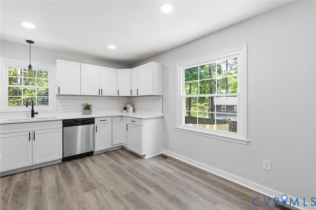 1719 Woodyshade Cir, Chesterfield, VA 23235