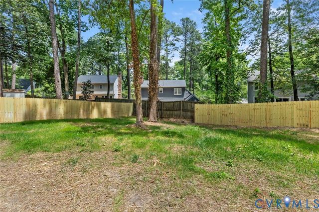 1719 Woodyshade Cir, Chesterfield, VA 23235