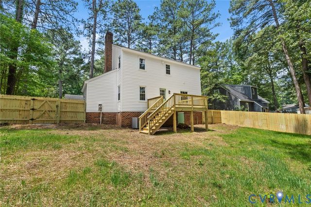 1719 Woodyshade Cir, Chesterfield, VA 23235