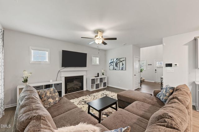 202 Ziggy Way, Raeford, NC 28376