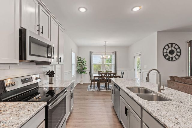 202 Ziggy Way, Raeford, NC 28376
