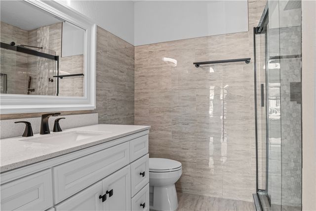 2165 Spring Park Dr, Ingleside, TX 78362