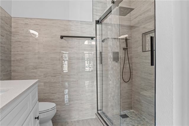 2165 Spring Park Dr, Ingleside, TX 78362