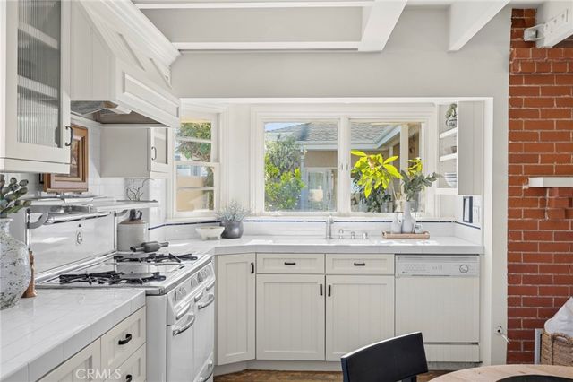 1300 W Balboa Boulevard, Newport Beach, CA 92661