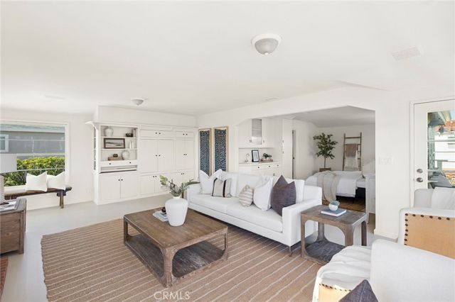 1300 W Balboa Boulevard, Newport Beach, CA 92661