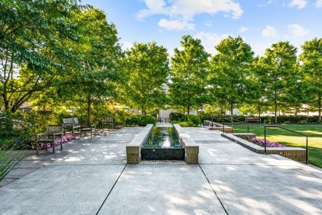 1920 Adelicia St Apt 301, Nashville, TN 37212