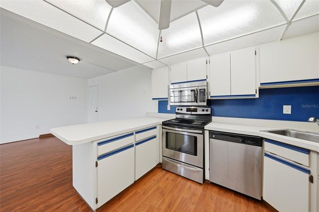 2300 AARON STREET 204, Port Charlotte, FL 33952