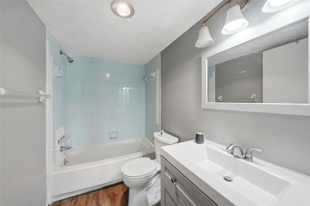 2300 AARON STREET 204, Port Charlotte, FL 33952