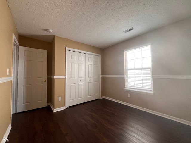 7212 Parklake Place, Indianapolis, IN 46217