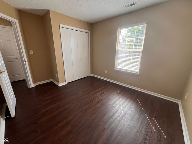7212 Parklake Place, Indianapolis, IN 46217