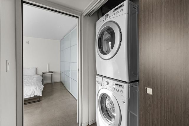 201 E Washington Street 601, Iowa City, IA 52240