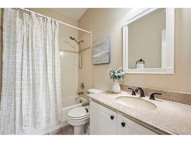 529 Whitetail Cir, Lafayette, CO 80026