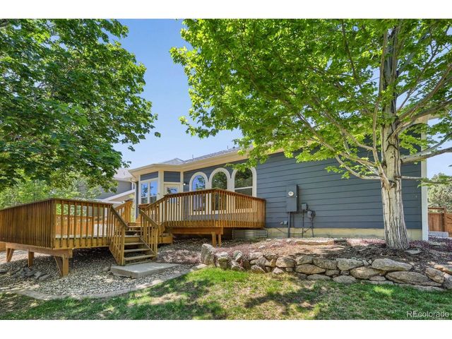 529 Whitetail Cir, Lafayette, CO 80026