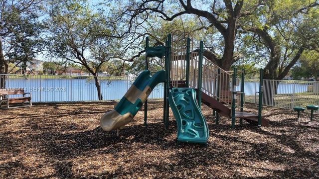 3700 N 56th Ave 1036, Hollywood, FL 33021