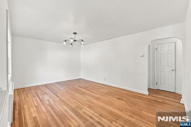 598 Elm Avenue, Ridgefield, NJ 07657