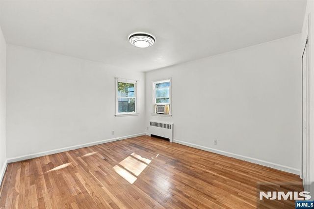 598 Elm Avenue, Ridgefield, NJ 07657
