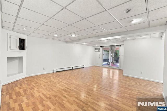 598 Elm Avenue, Ridgefield, NJ 07657
