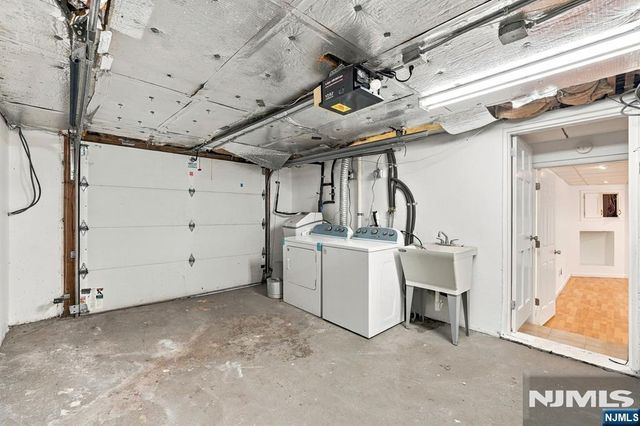 598 Elm Avenue, Ridgefield, NJ 07657
